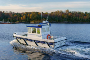 Tobias Boat Admiral 25 electric fishing boat powered by Evoy